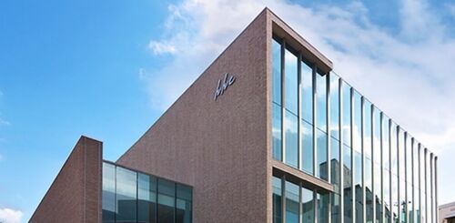 Son şirket haberleri Eisai, Biogen, aducanunab denemesini bırakarak erken Alzheimer hastalığı antikorunu test eden 3. aşamayı başlattı. Eisai'nin ABD şirketi AD boru hattını sunuyor