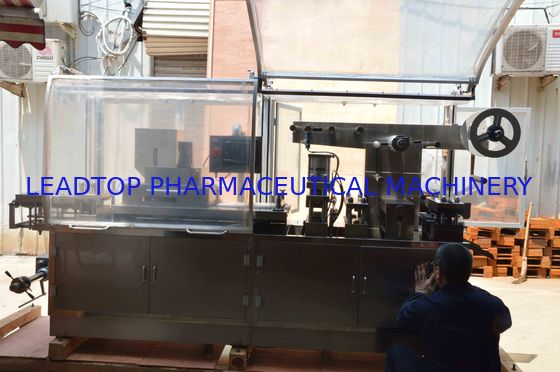 İyi fiyat Step Motor Tahrikli Alüminyum Plastik Blister Paketleme Makinesi çevrimiçi